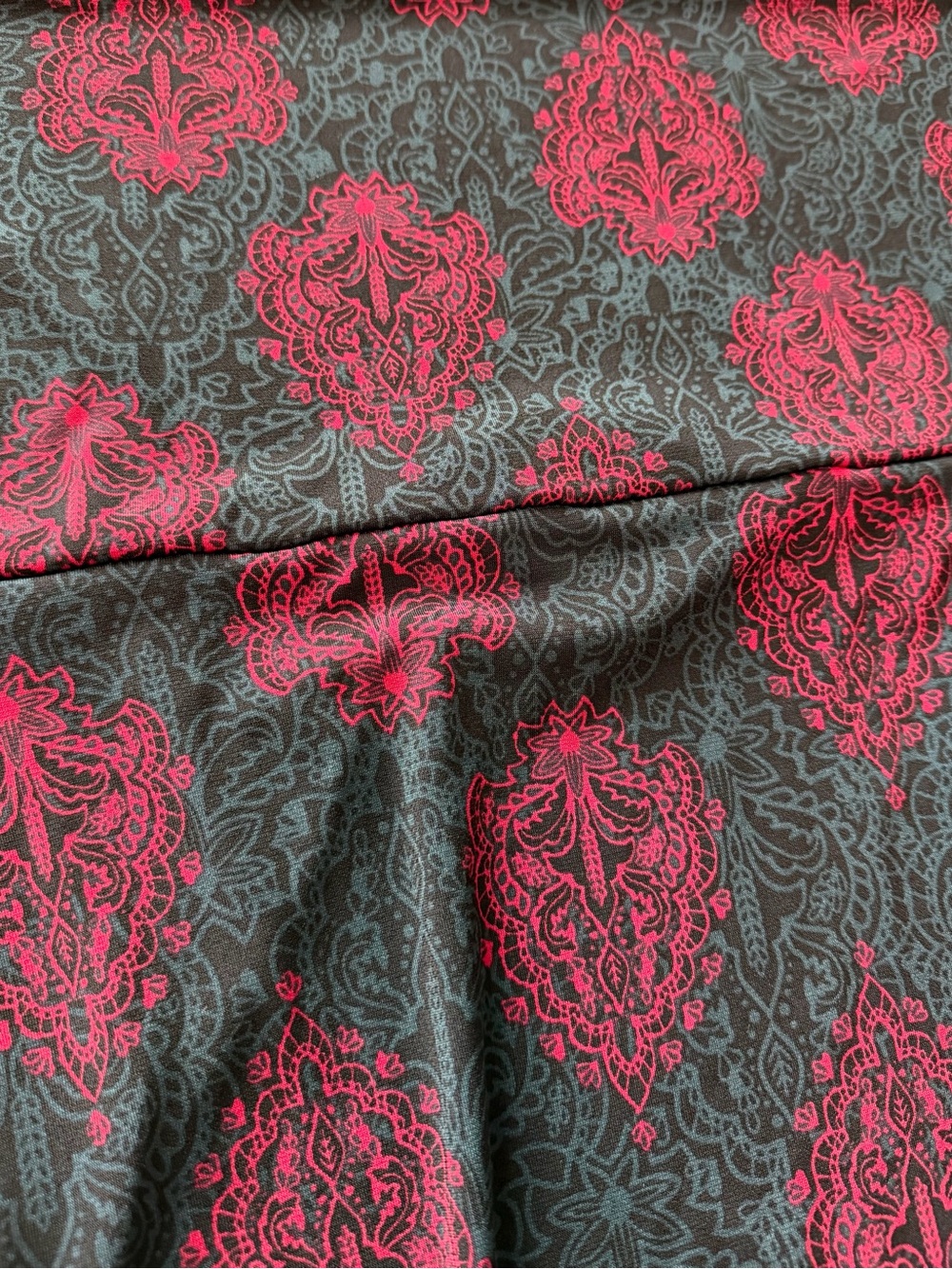 LuLaRoe Black Maxi Skirt with Magenta Floral Print - Picture 9 of 10